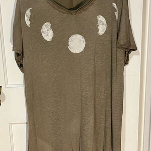Magnolia Pearl Brown Moon Graphic Dress